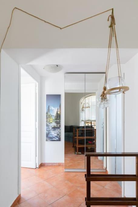 Penthouse With Jacuzzi On Private Terrace In Trastevere โรม ภายนอก รูปภาพ